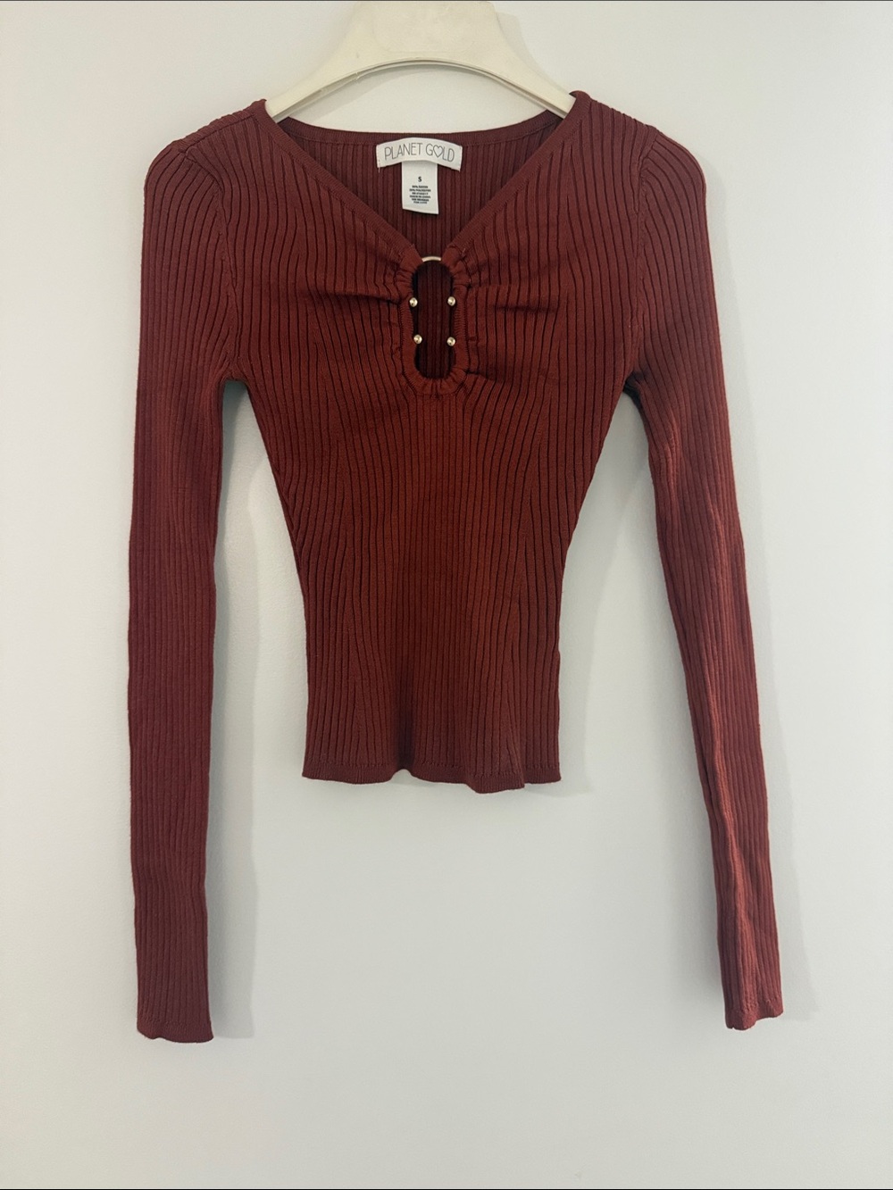 Planet Gold | Rust Ribbed Long-Sleeve Top with Gold Ring Accent